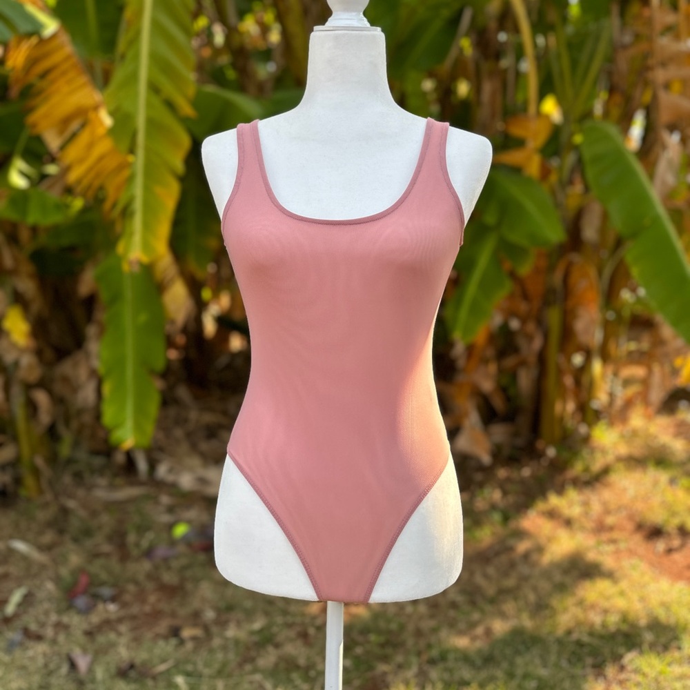 Mesh Sheer Bodysuit Pink